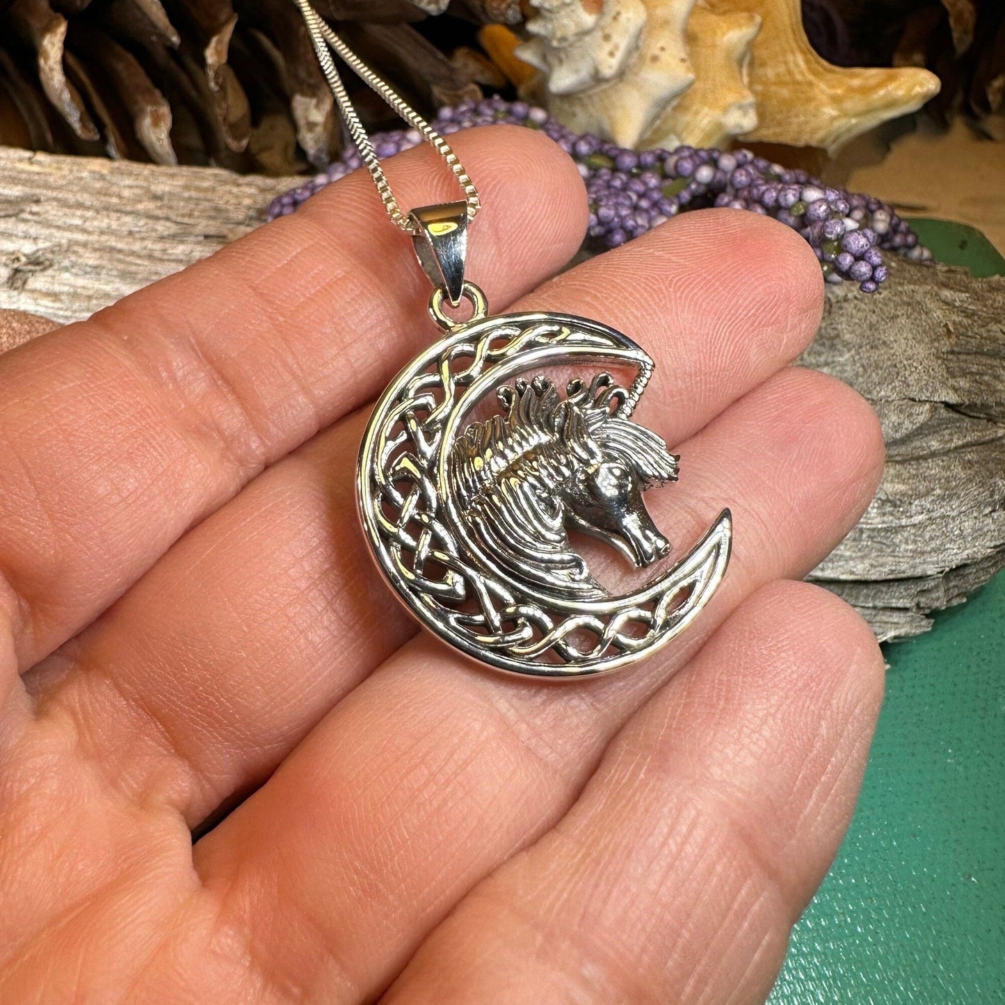 Moondreamer Unicorn Necklace – Pendant