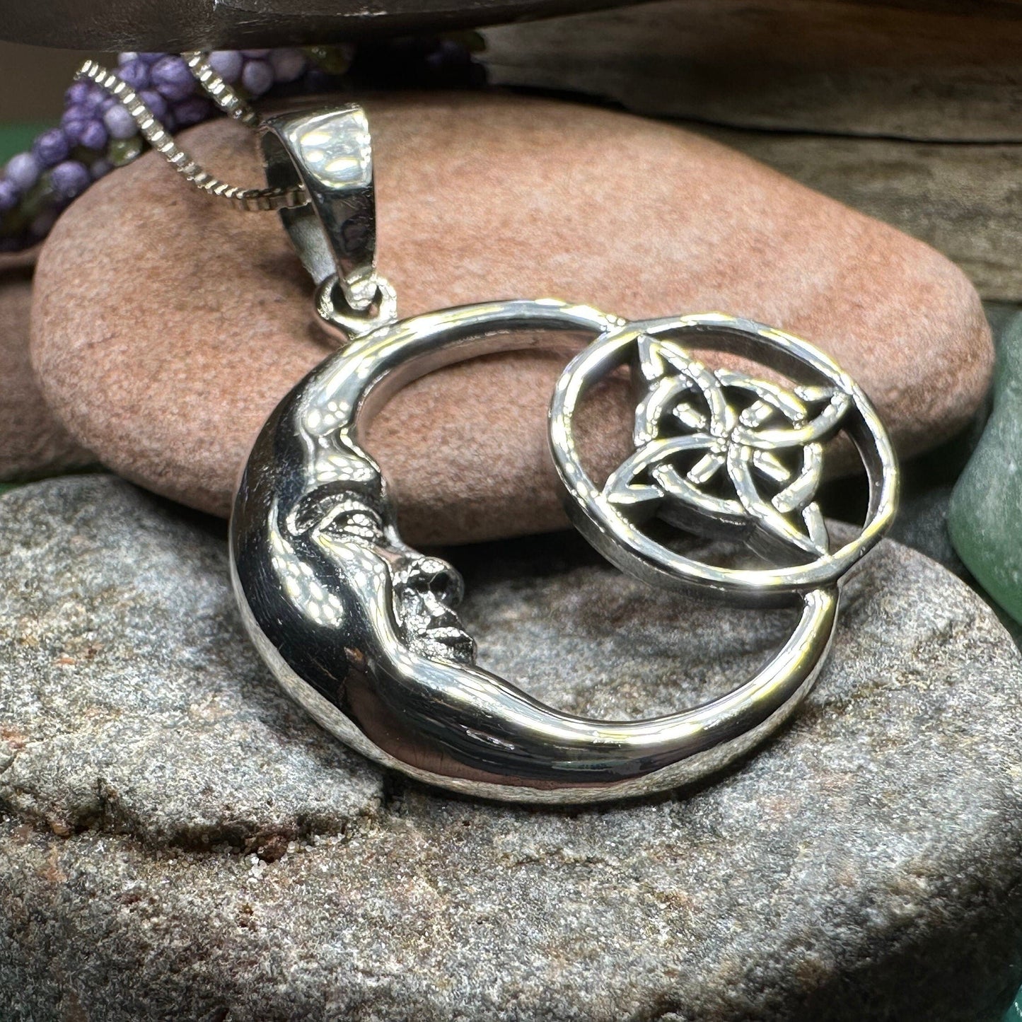 Nightdreamer Crescent Moon Necklace