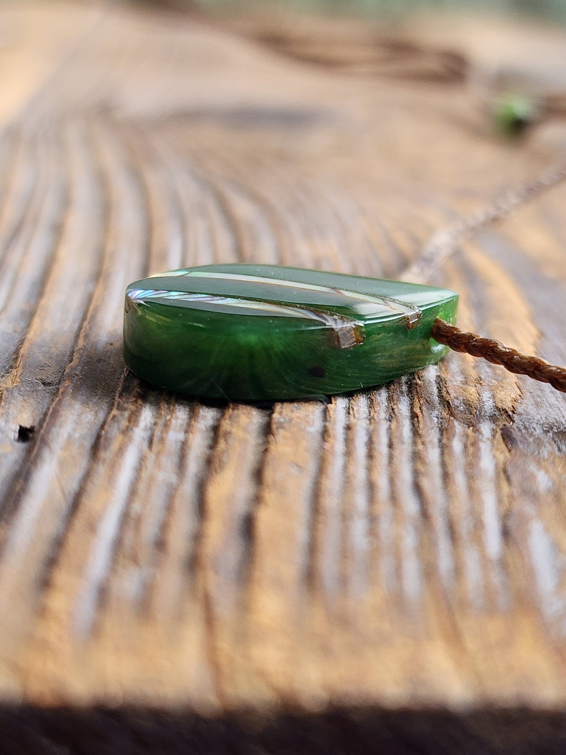 Canadian Nephrite Jade Teardrop Pendant with Abalone –