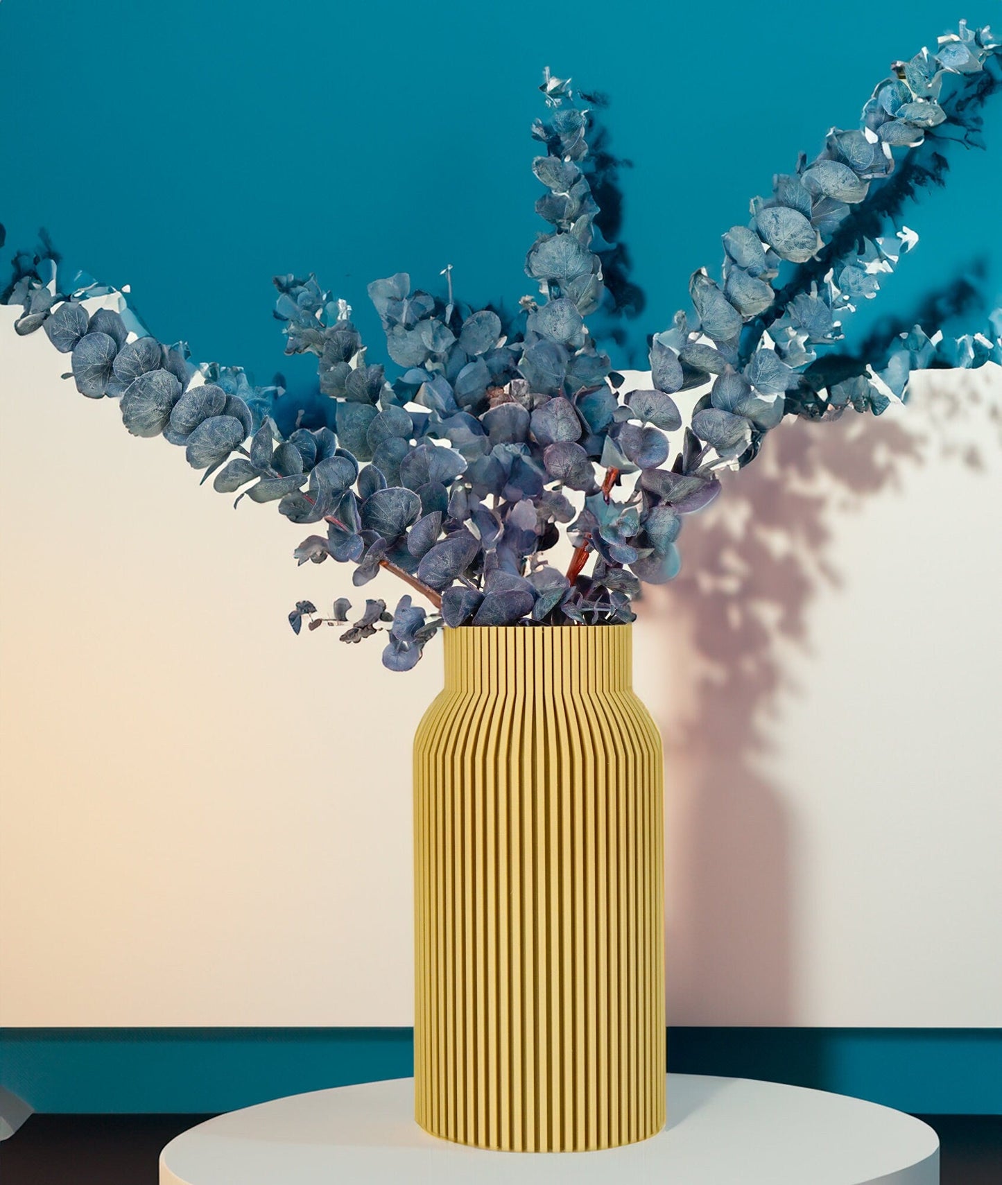 Helios Fresh Floral Vase –