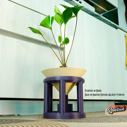 Conduit Plant Stand with Planter & Catch – Pots & Planters