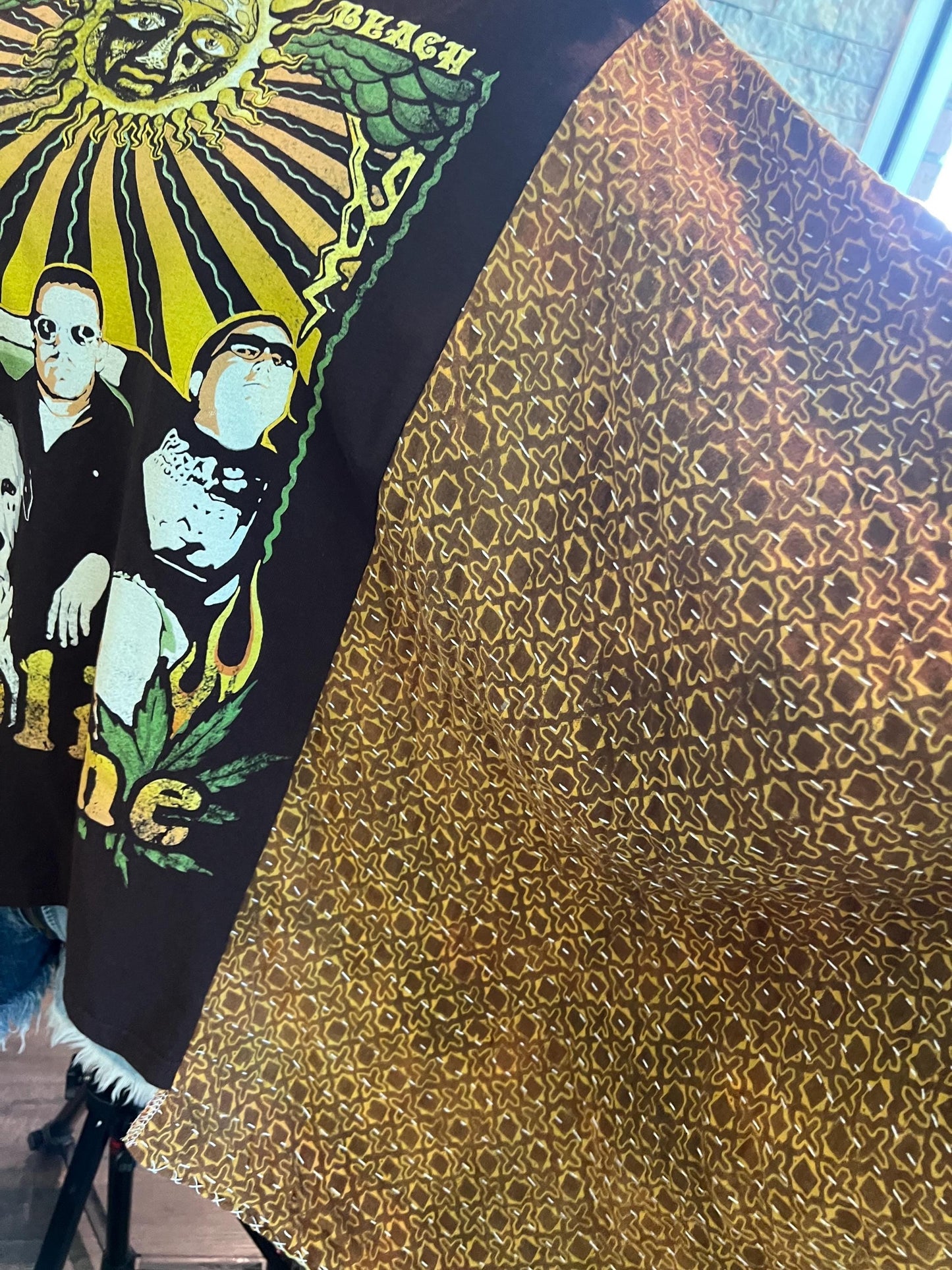 Upcycled Sublime Band Tee - Boho Kantha Sleeve Top – Upcycled