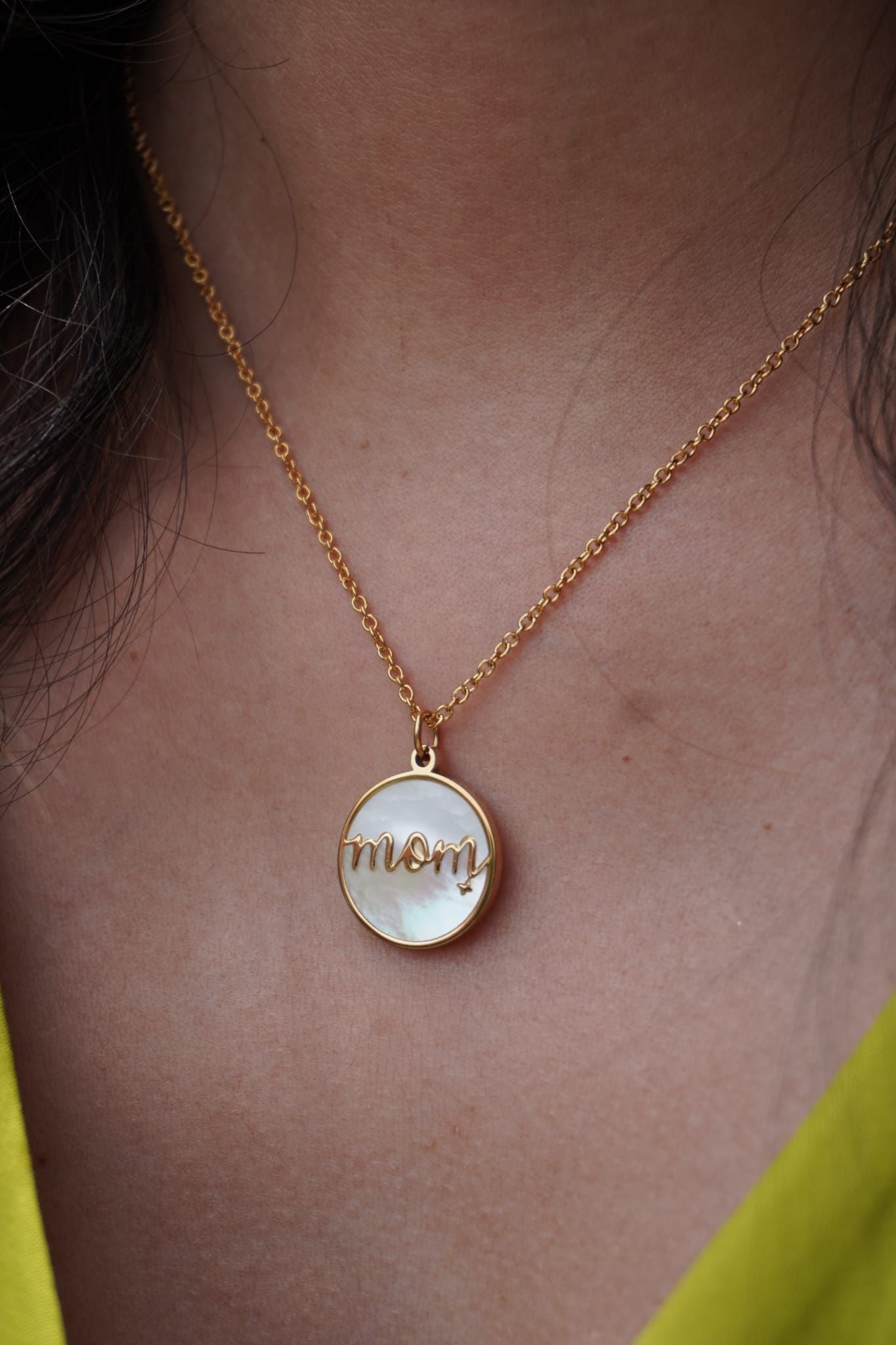IVORY Gold Mother-of-Pearl Necklace – Necklace