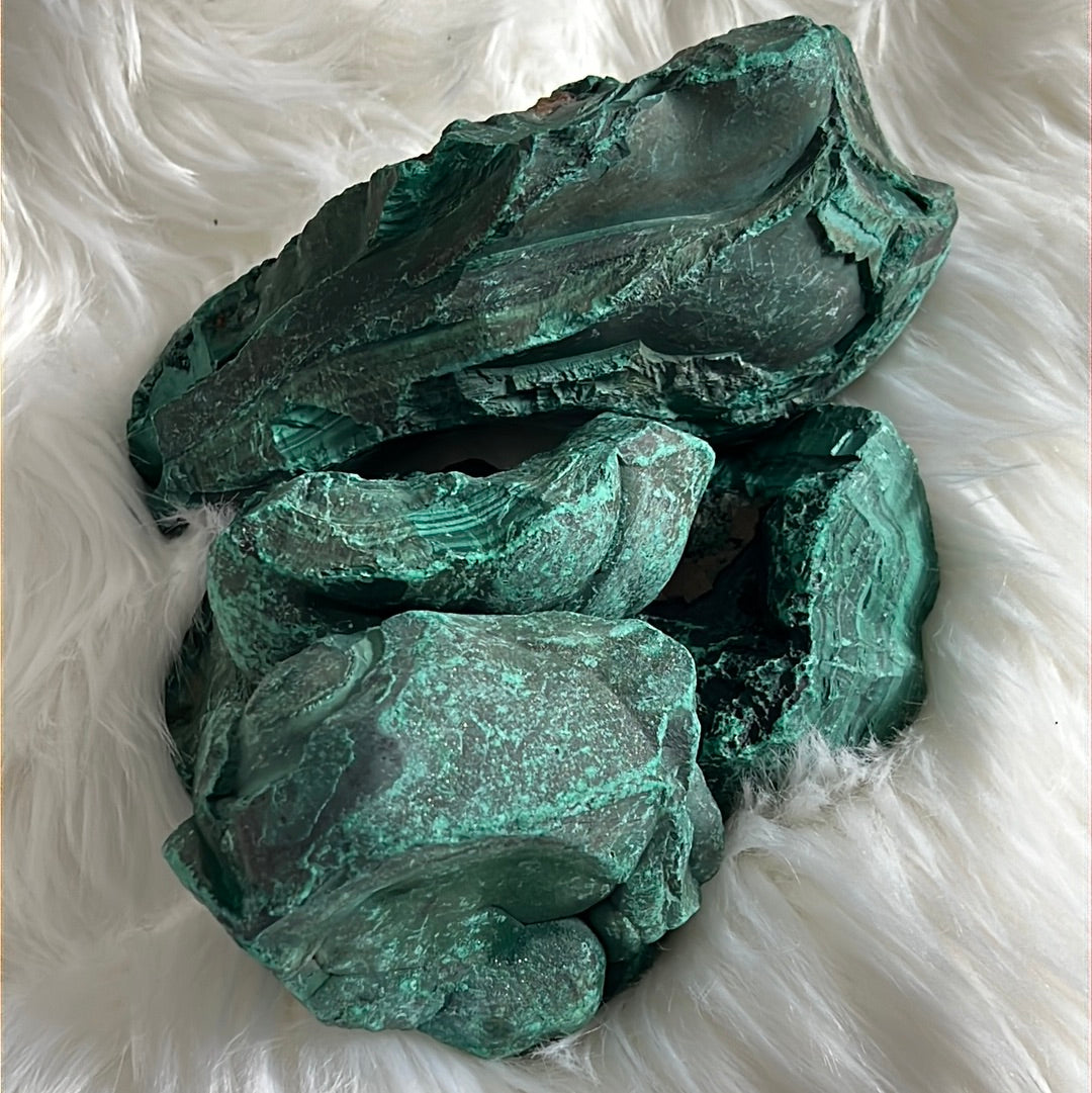 Raw Green Malachite - Pure healing stone