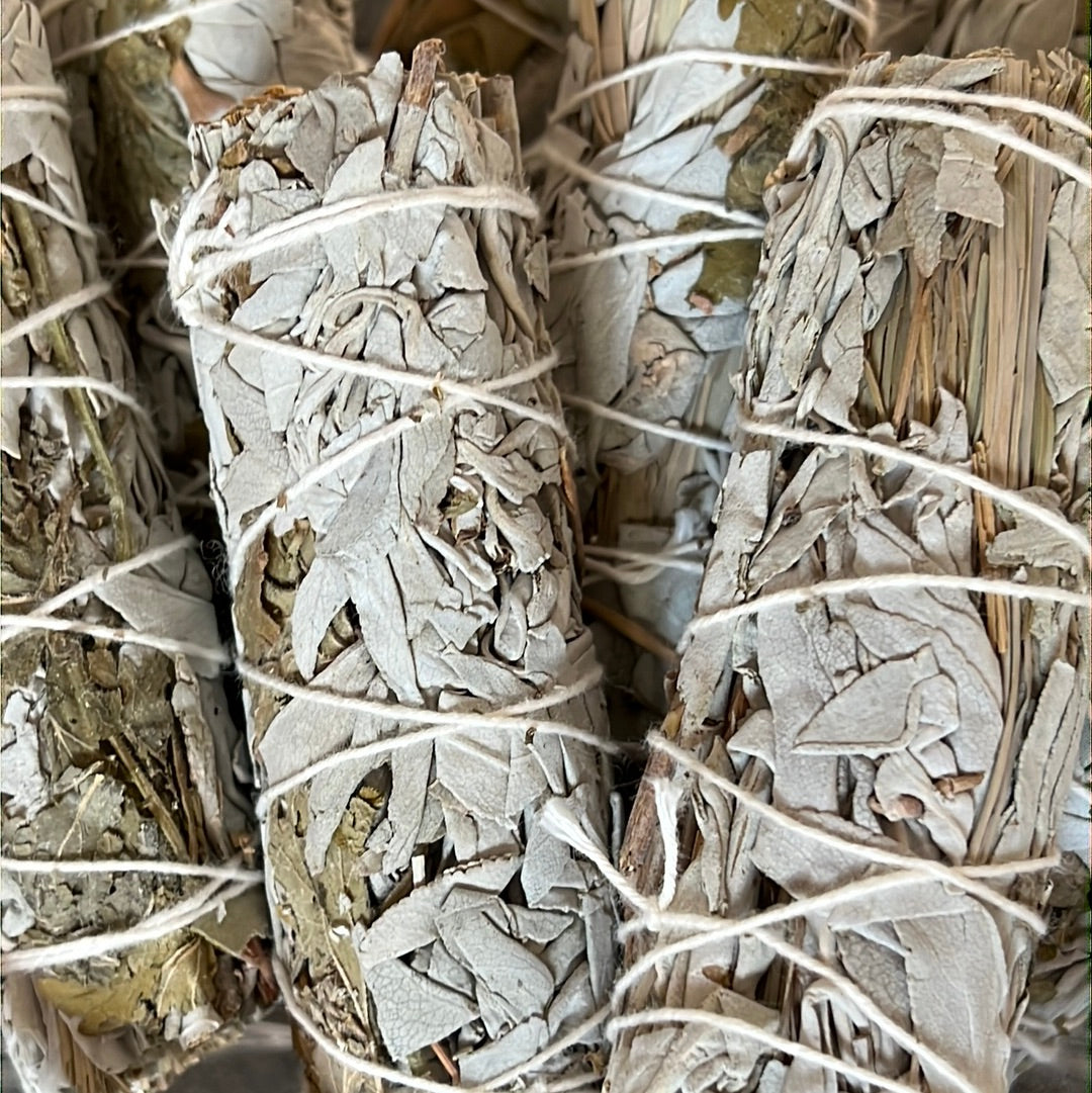 White Sage, Lemongrass & Citronella Smudge Bundles – 4" - Native-Owned, Sustainably Harvested
