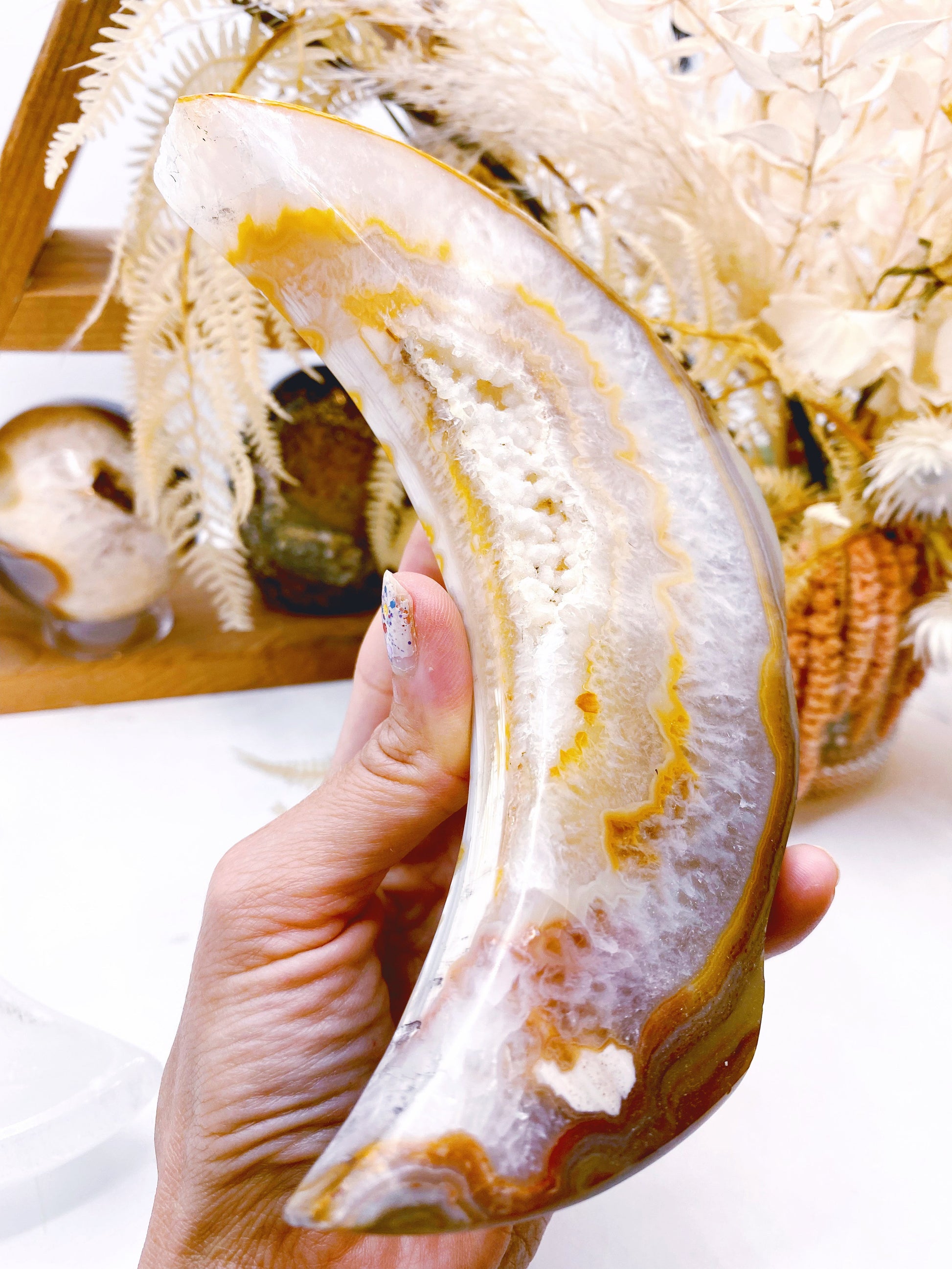 Druzy Agate Moon –
