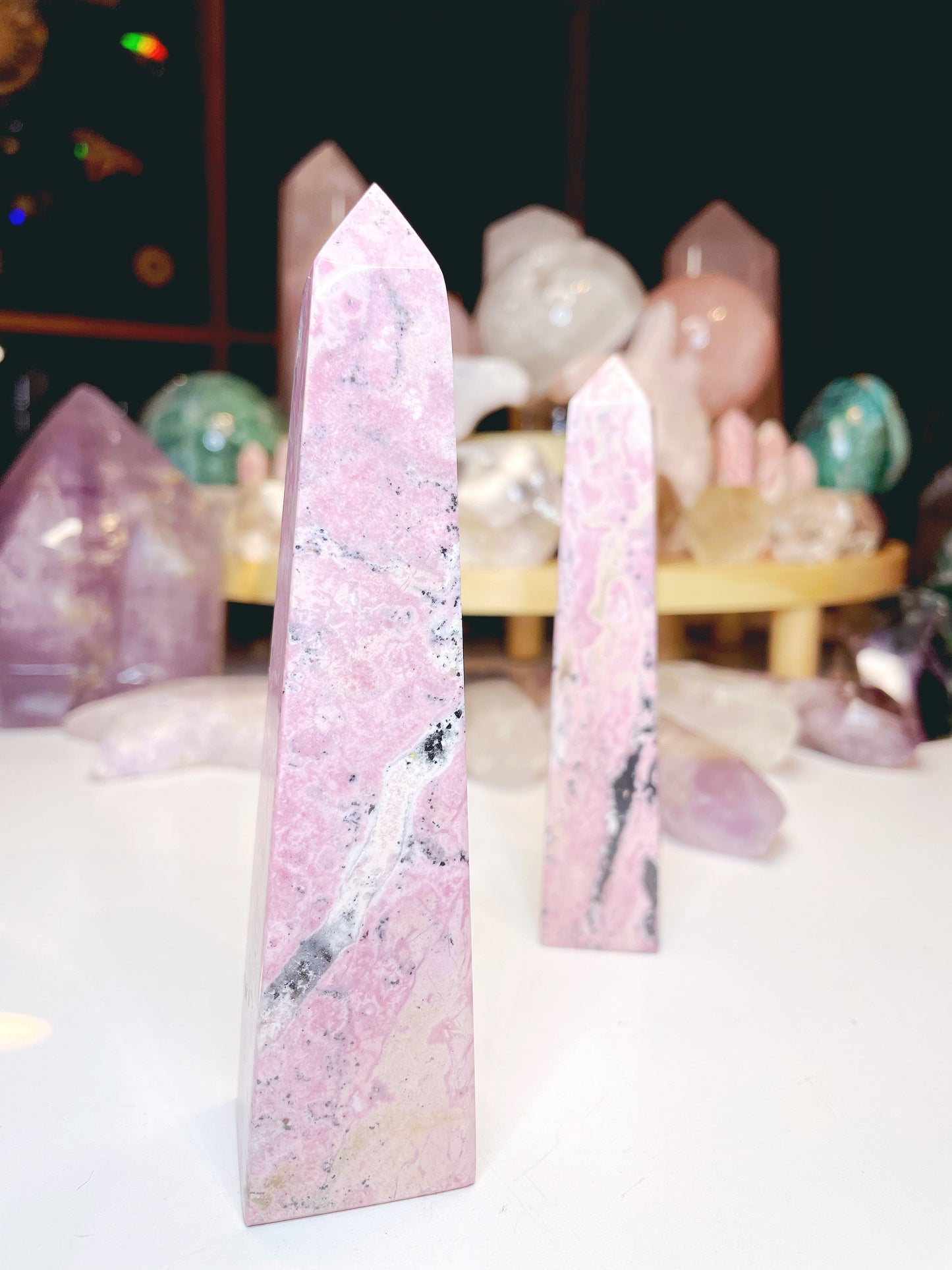 Rhodonite Obelisk –