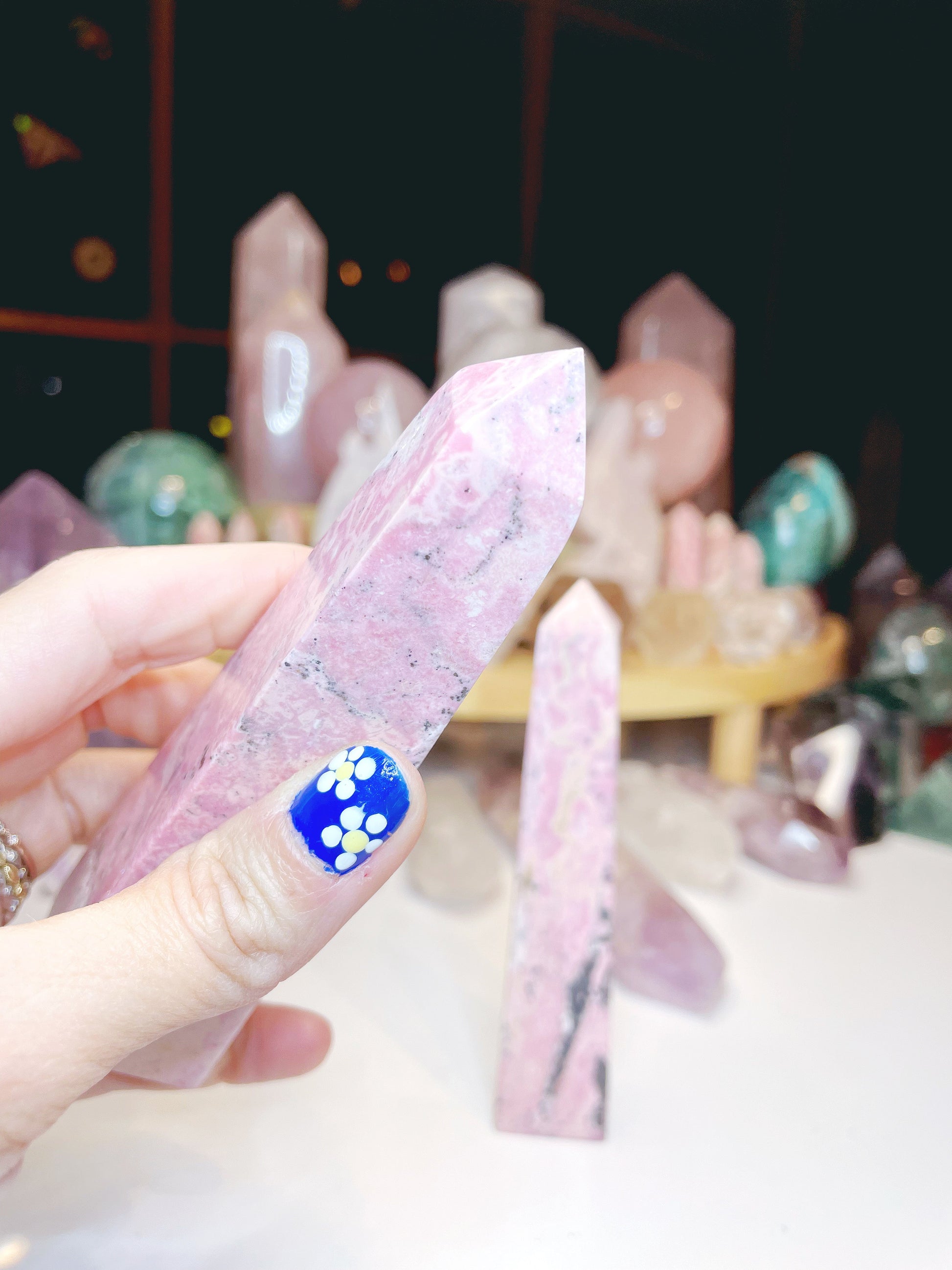 Rhodonite Obelisk –