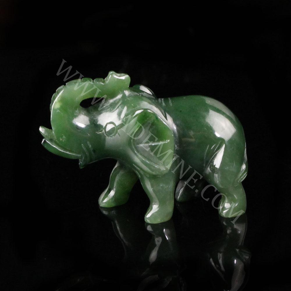 Elephant, Trunk up –