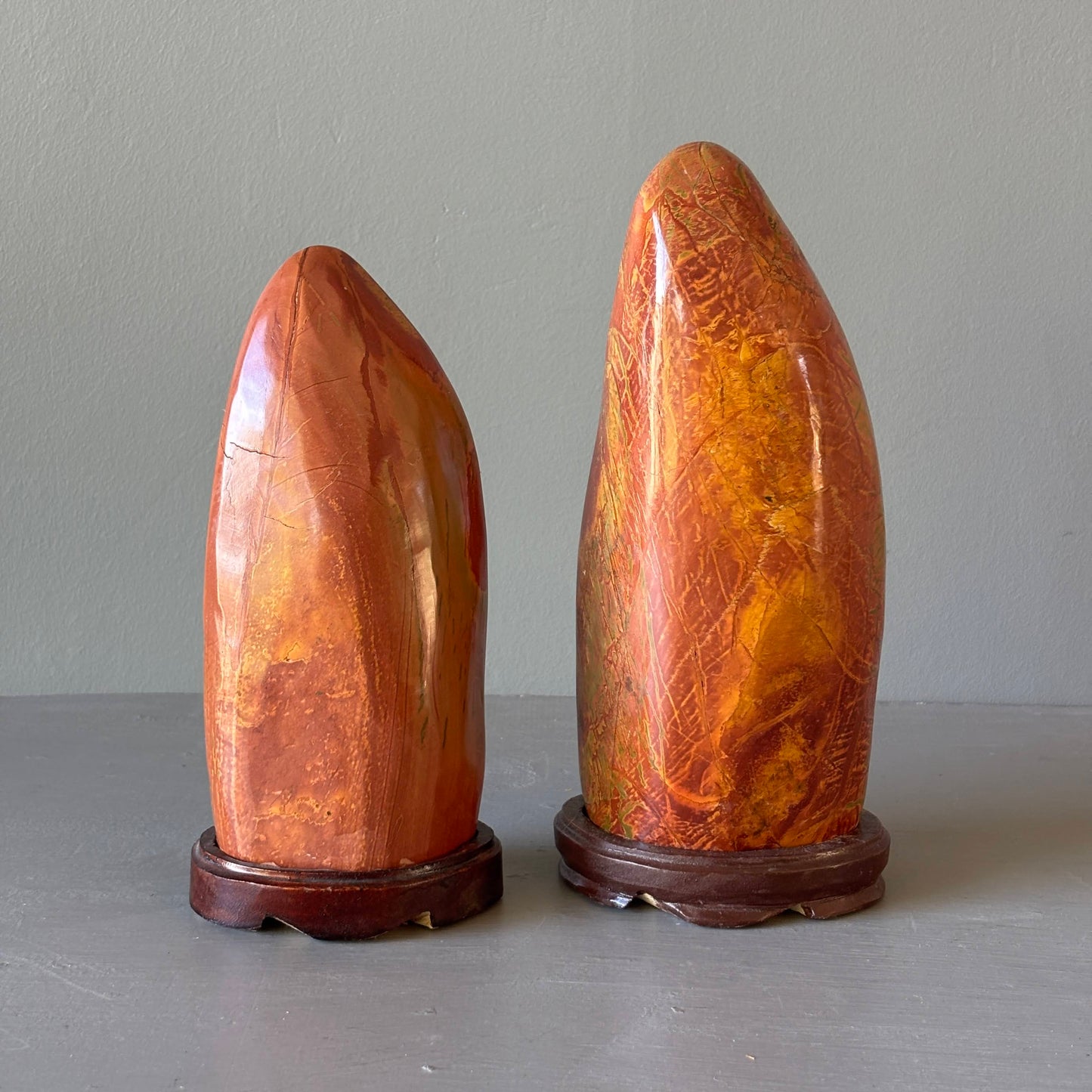 Red Jasper Showpiece Vibrant Standing Stone 9-10 Inch –