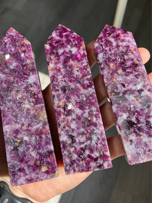 Lepidolite Tower – 4.5” to 5.5”, Mica Flash