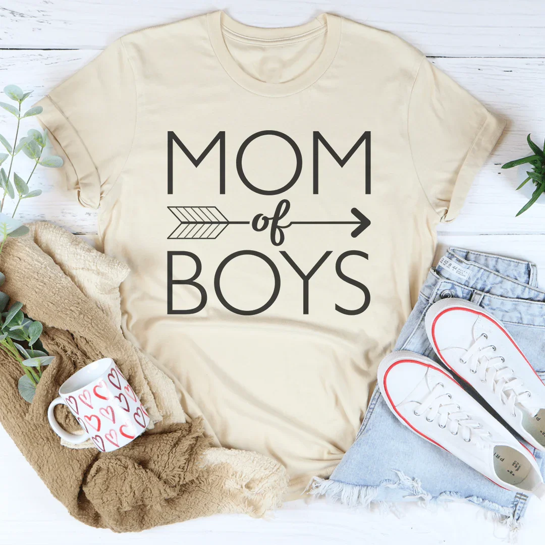 Mom Of Boys Tee – Soft Cream