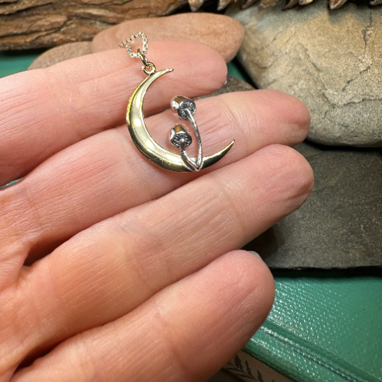 Moonlit Mushroom Necklace – Pendant