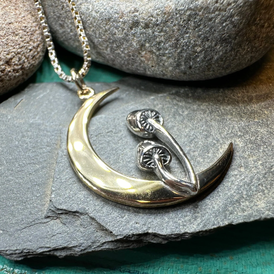 Moonlit Mushroom Necklace – Pendant