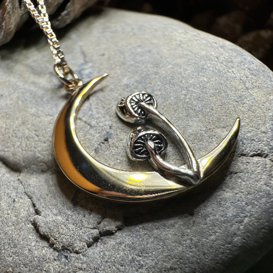 Moonlit Mushroom Necklace – Pendant