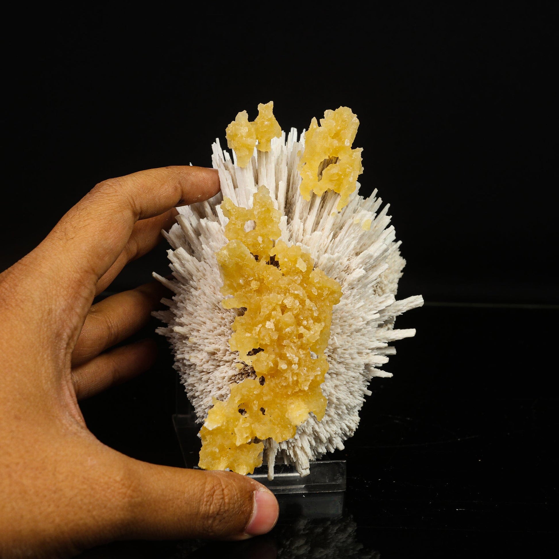 New Find Calcite Layer on Mordenite Natural Mineral Specimen – Mordenite
