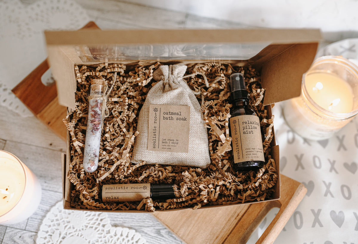 Soulistic Root Relaxation Gift Set – Pillow Mist & Bath Soaks