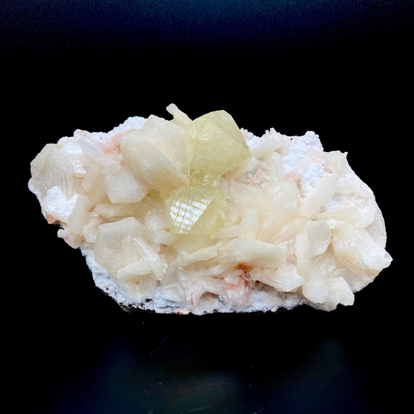 Powellite – Powellite