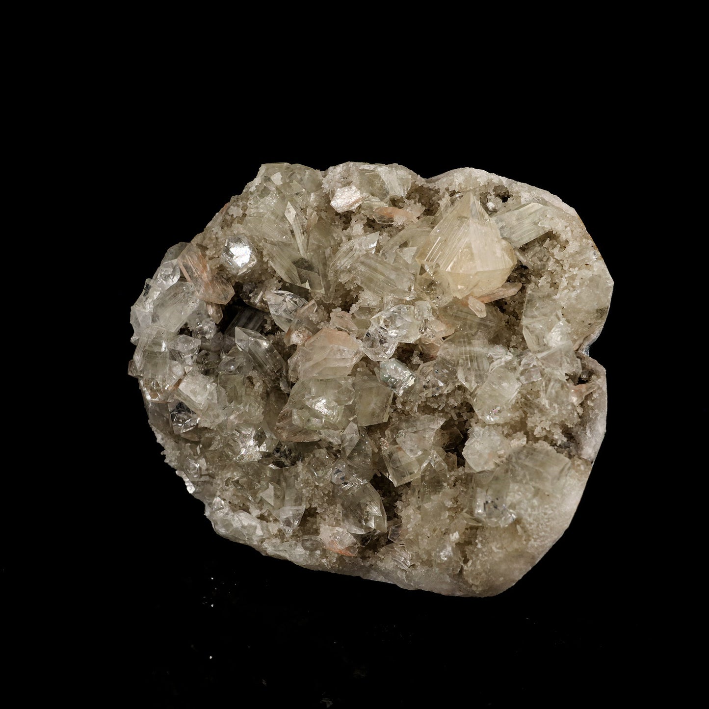 Powellite Fluorescent on Apophyllite Free Standing Natural Mineral Specimen – Powellite
