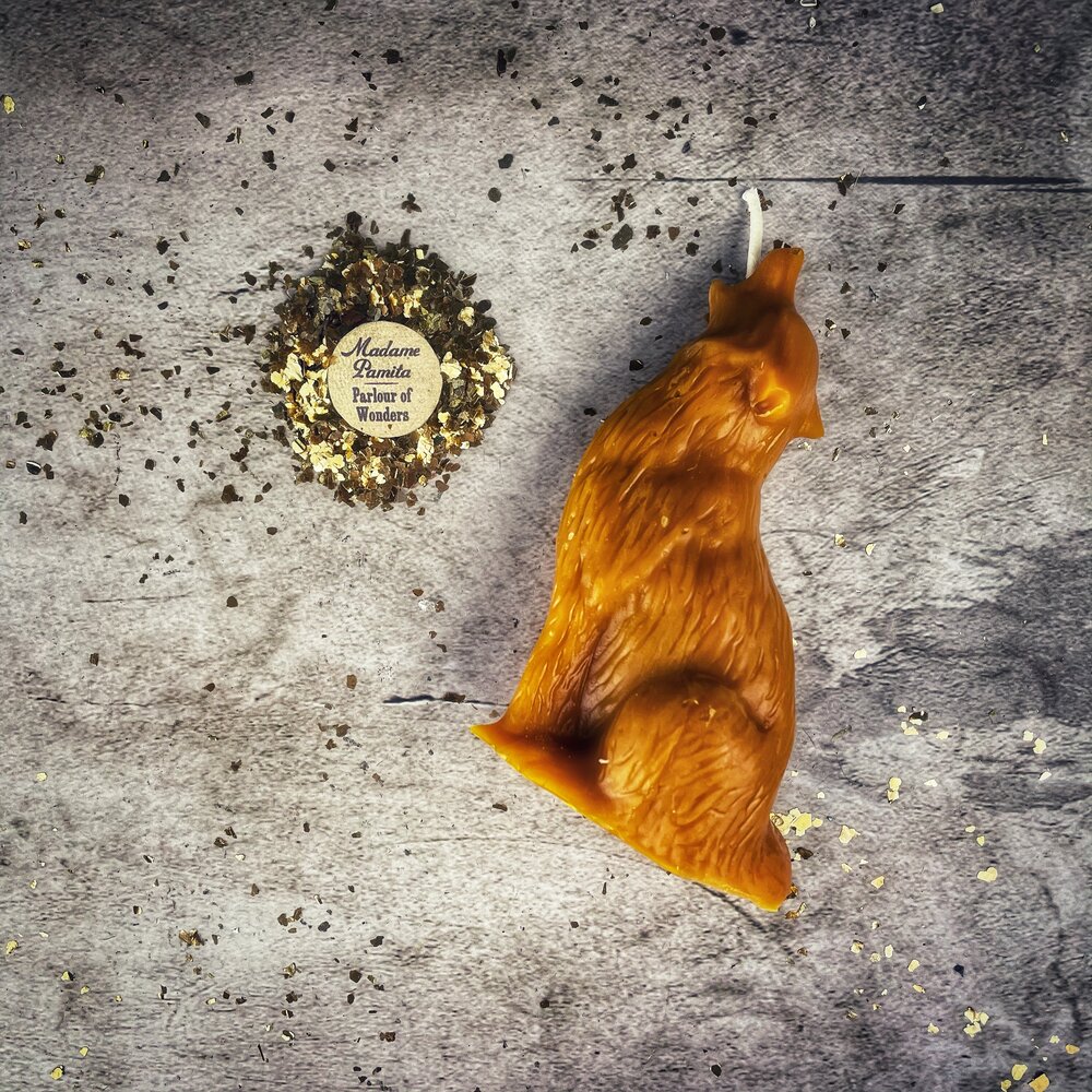 Wolf Candle Spell Kit - Courage & Confidence – Orange (Breakthroughs) Candle Spell Kit