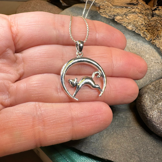 Crescent Moonrise Cat Necklace – Pendant