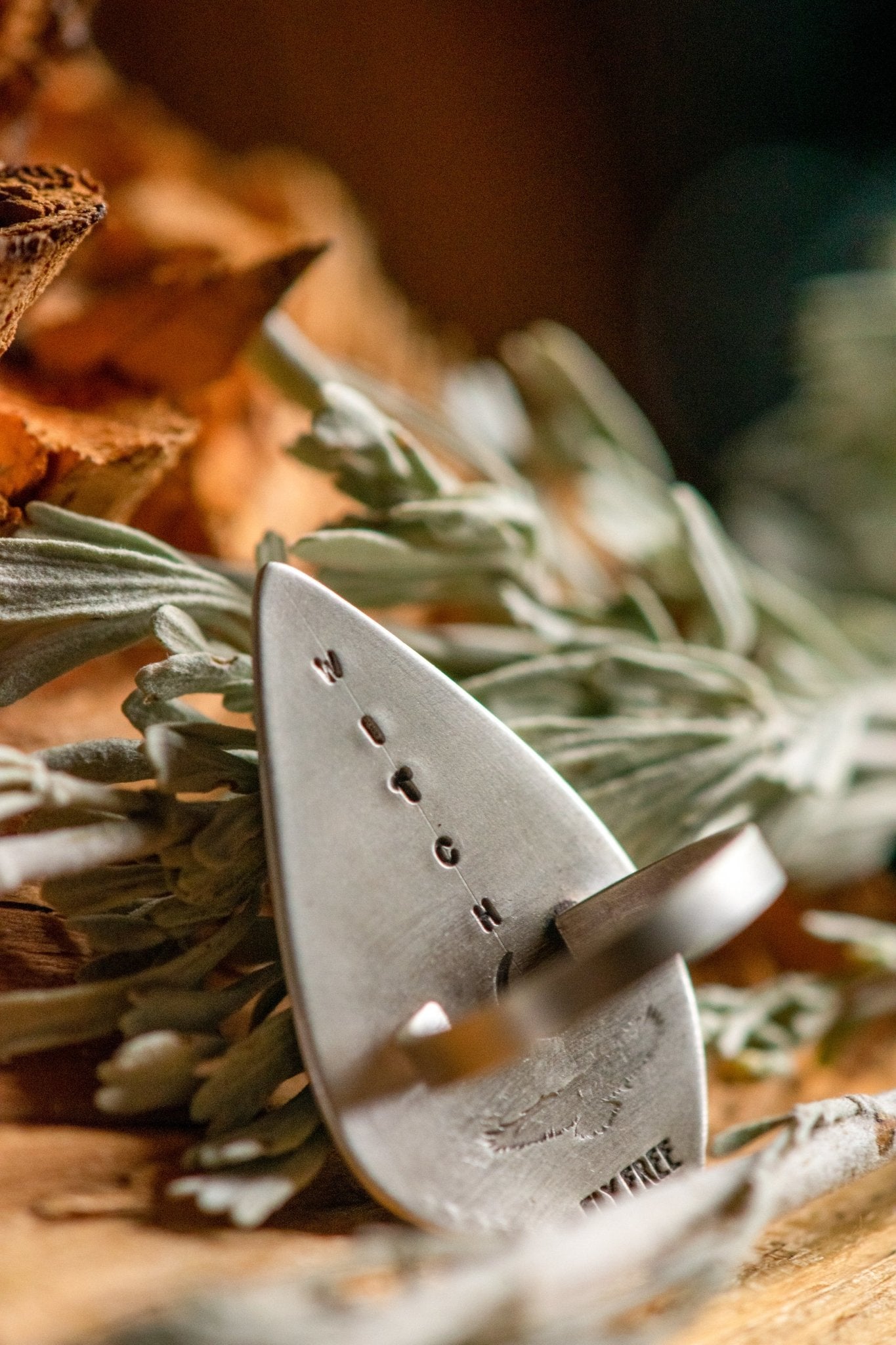 PSILOMELANE STRIKE RING