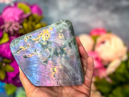 Large Labradorite Freeform – 850-899 grams