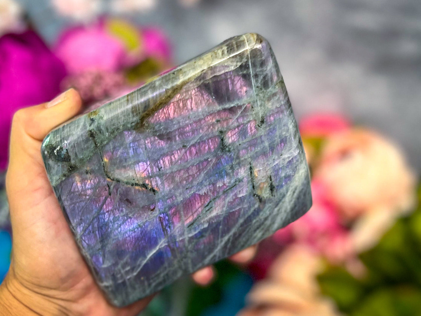 Large Labradorite Freeform – 900-949 grams