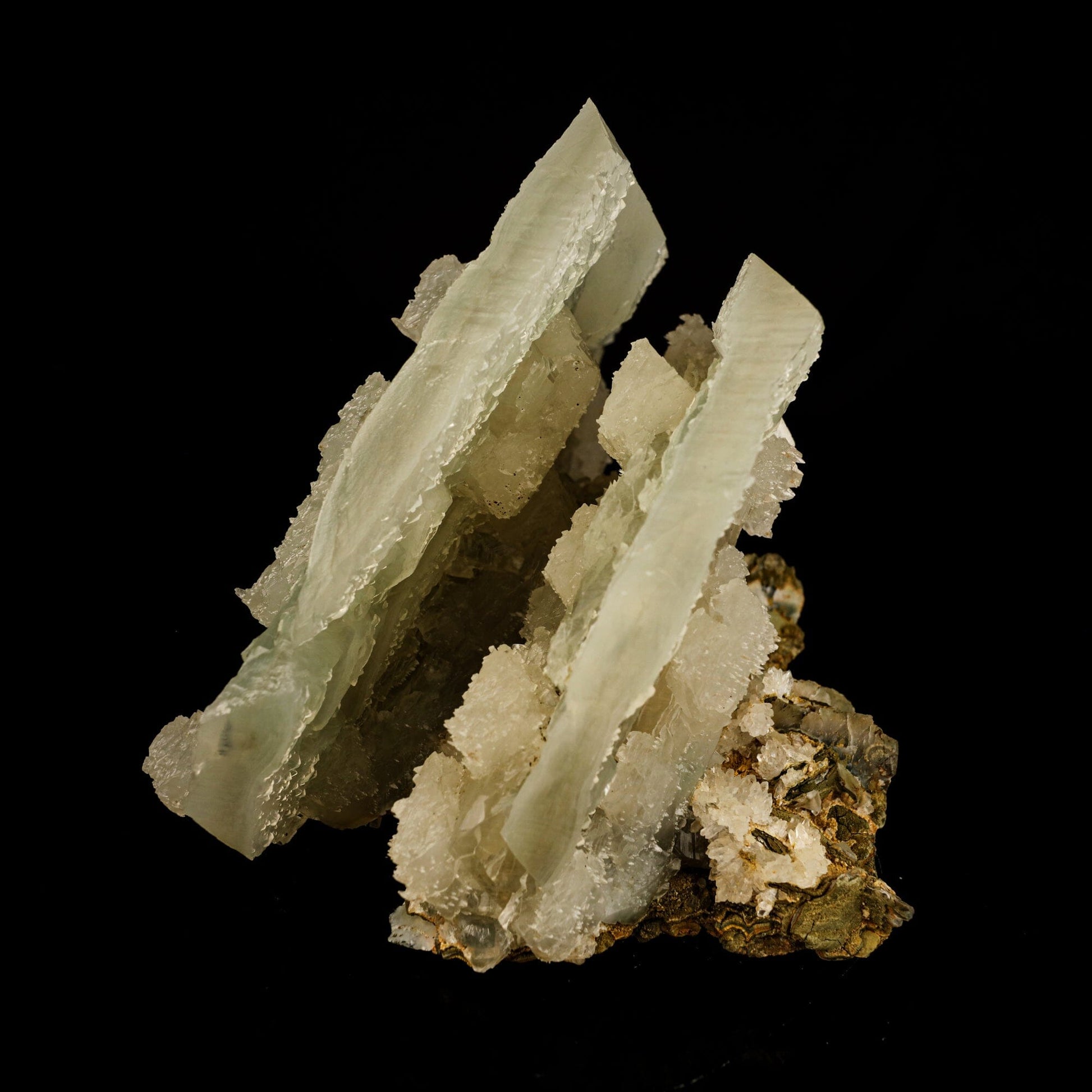 Mint Green Calcite Plate Formation 7" - Nashik India – Calcite
