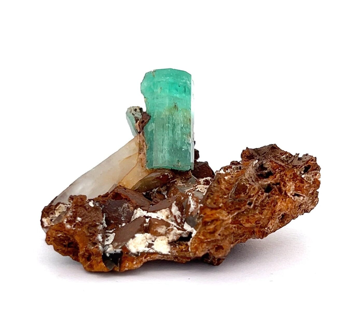 Rare Deep green Emeralds Natural Mineral Specimen Museum – Emerald