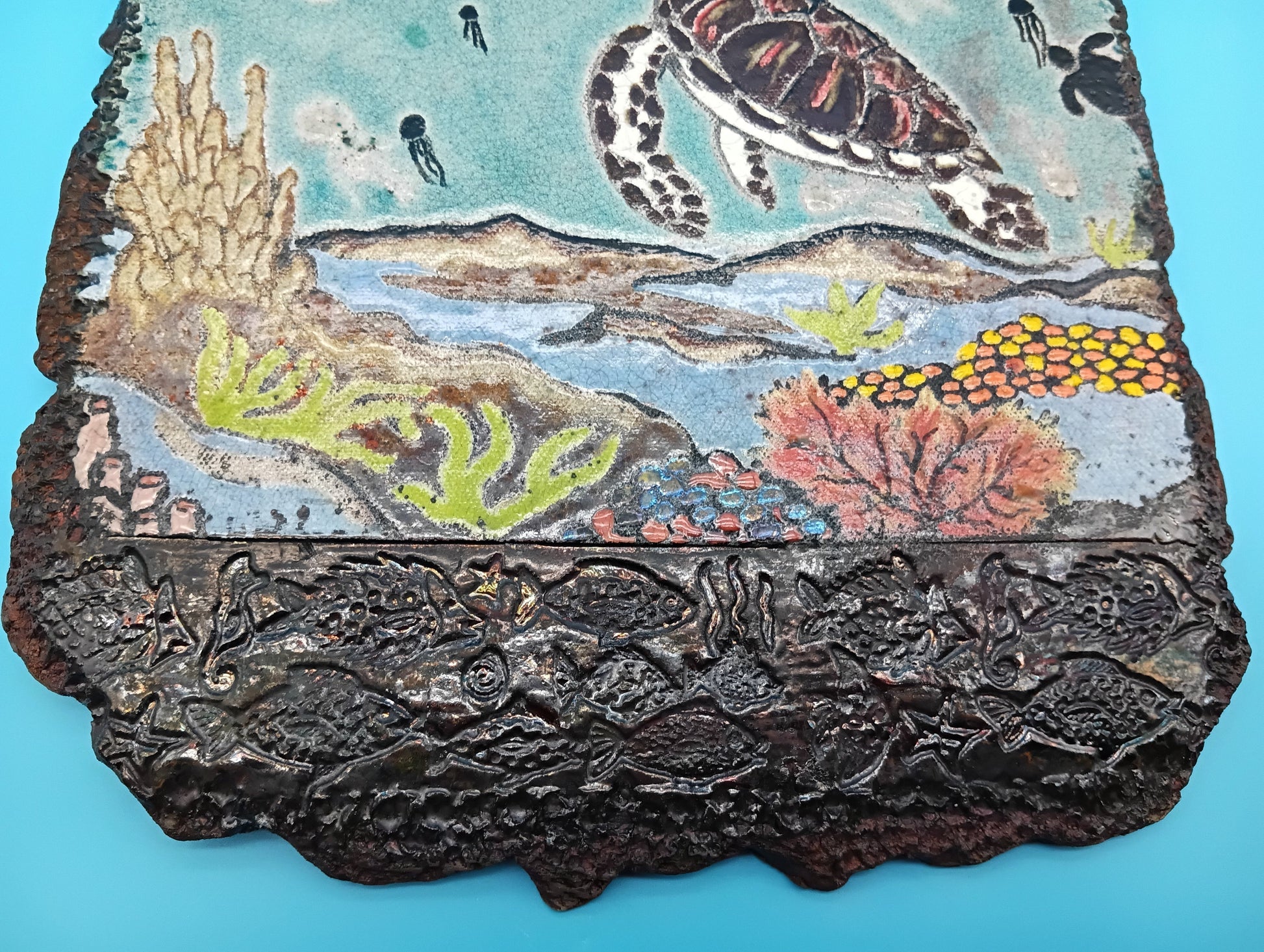 Handmade Raku Fired Sea Turtle Wall Art – Bobbie McCrea North Shore Potter – Wall Plaque