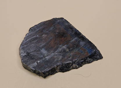 Red Spectrolite Slab from Finland – Rare Flashing Labradorite – 36g Collector’s Piece