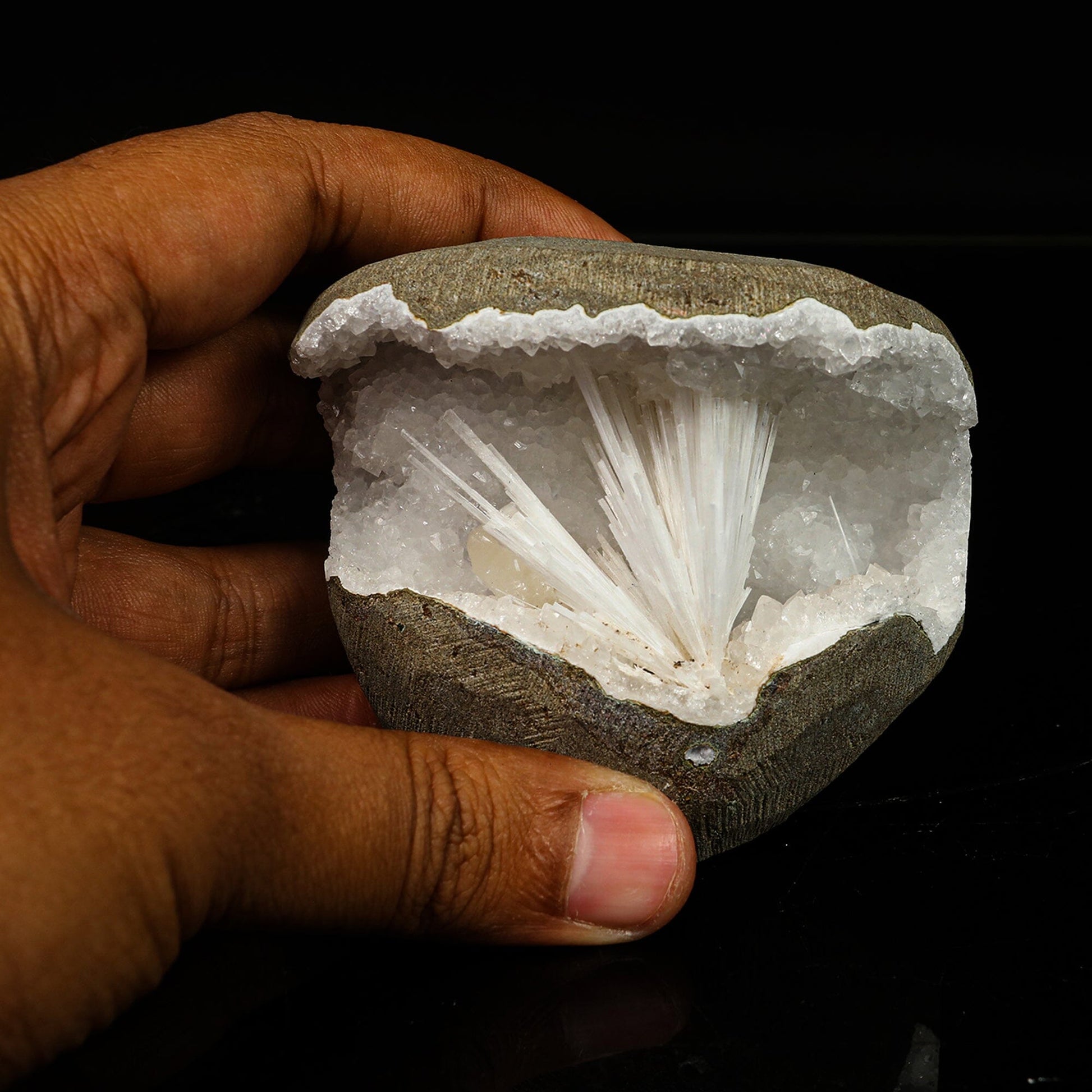 Scolecite in MM Quartz Geode Natural Mineral Specimen # B 6768 – Scoleccite