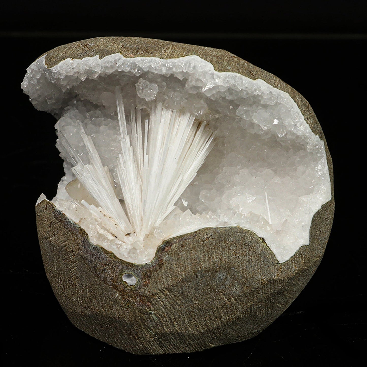 Scolecite in MM Quartz Geode Natural Mineral Specimen # B 6768 – Scoleccite