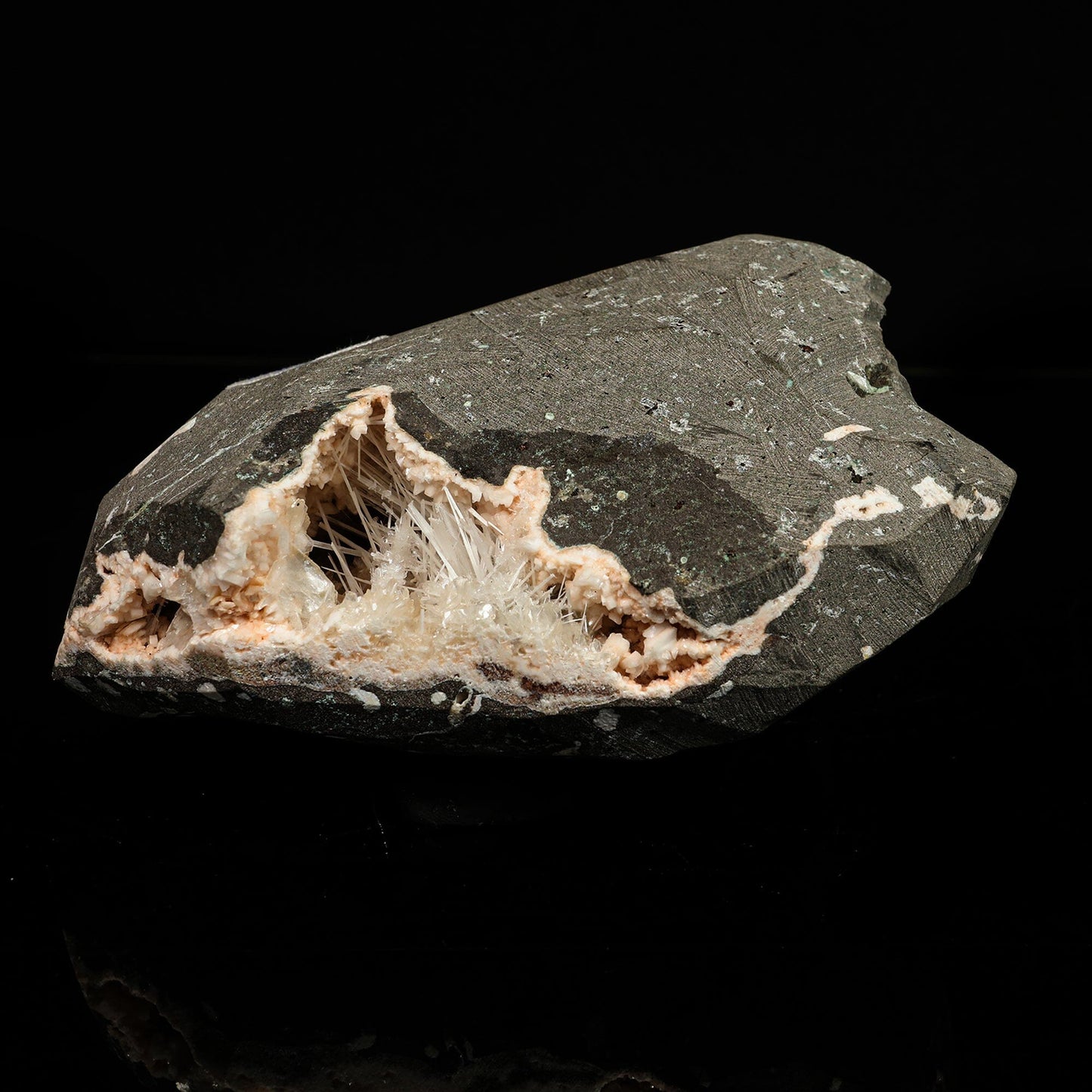 Scolecite Spray in Heulandite Geode Natural Mineral Specimen – Scoleccite