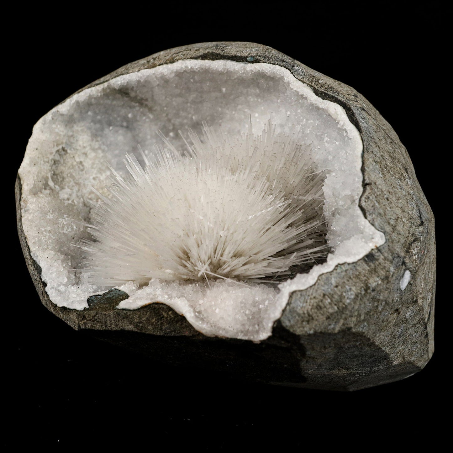 Scolecite Spray Inside MM Quartz Geode Natural Mineral Specimen – Scolecite