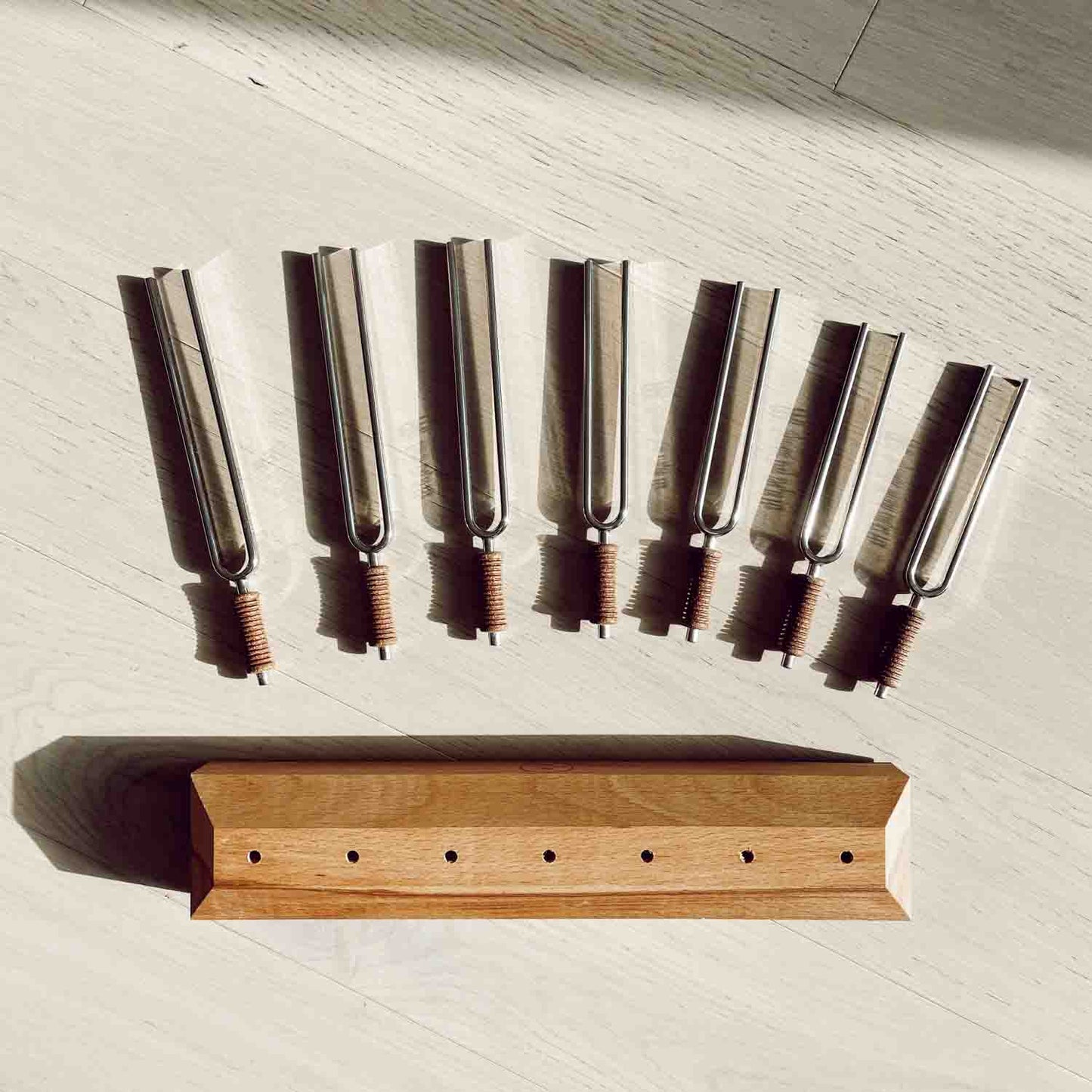 7 Chakra Healing Tuning Fork Set – Sound Therapy & Energy Alignment – Standard Tuning Fork Set