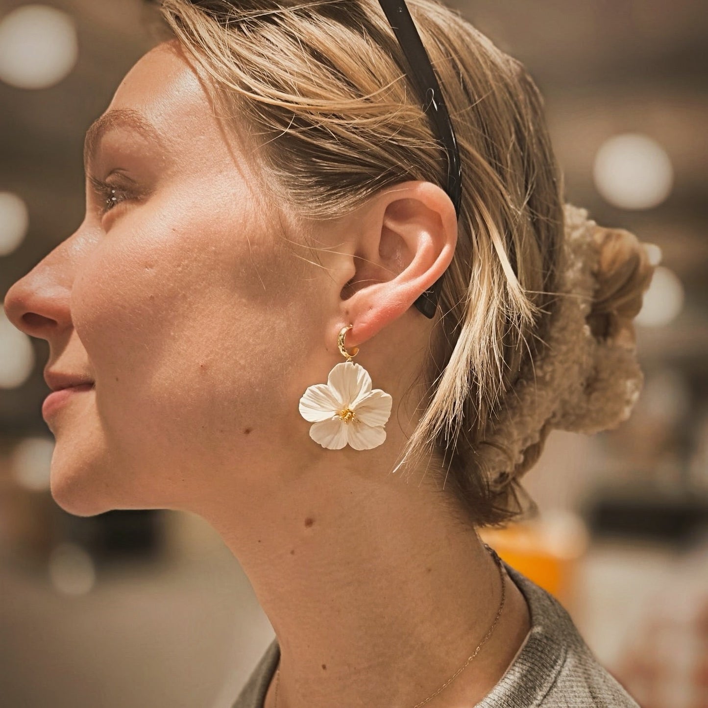 Florita - Handmade Mini Flower Earrings