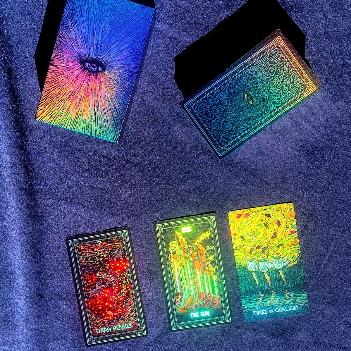 The Illuminated Prisma Visions Tarot (10th Anniversary Edition) – Deck