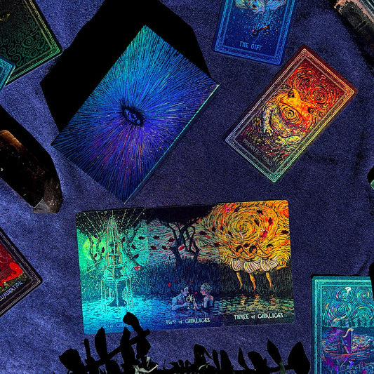 The Illuminated Prisma Visions Tarot (10th Anniversary Edition) – Illuminated Edition Deck