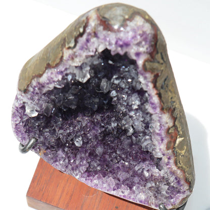Dazzling Lavender Geode Fragment – Amethysts Crystals mounted