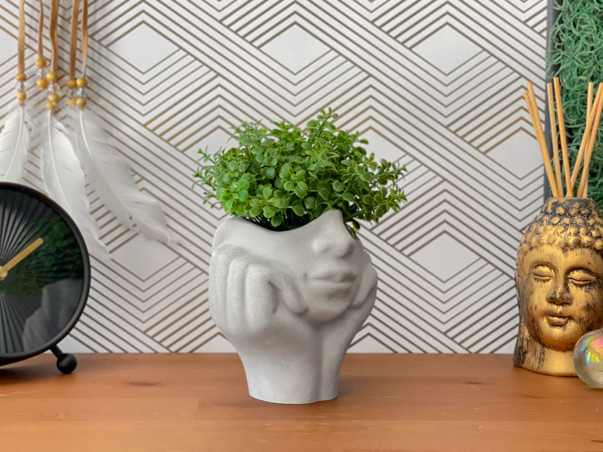 Face Succulent Planter on Two Hands – Planter