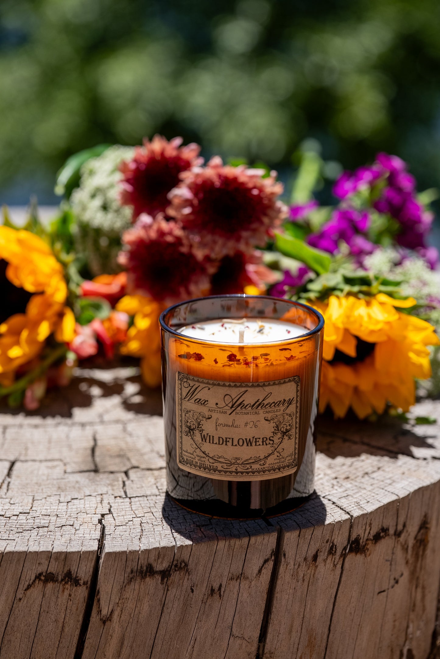 9 oz Wildflowers Artisan Amber Glass Candle – Candle