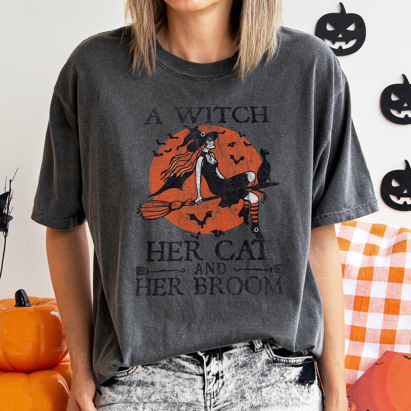 A Witch, Her Cat And Her Broom Retro - Comfort Colors Tshirt