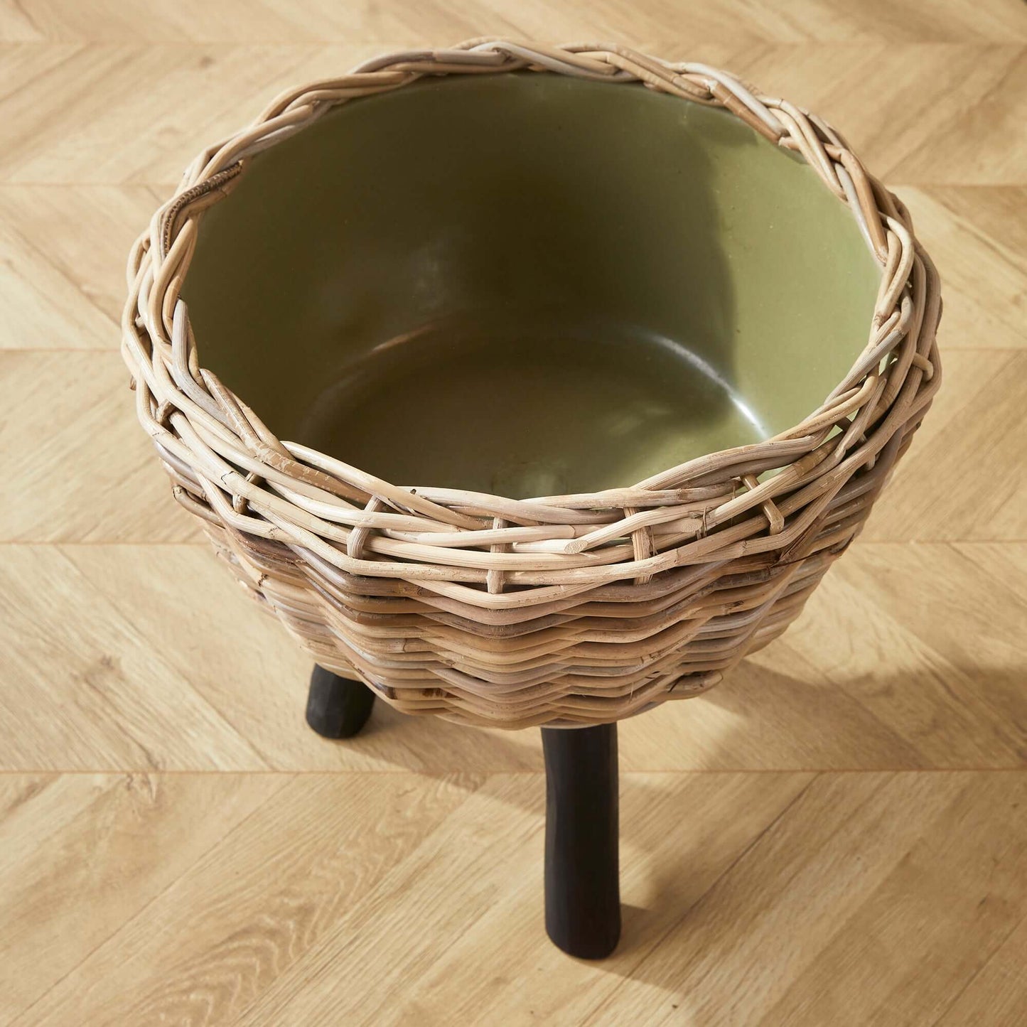 Woven Rattan Planter with Plastic Pot and Wood Legs