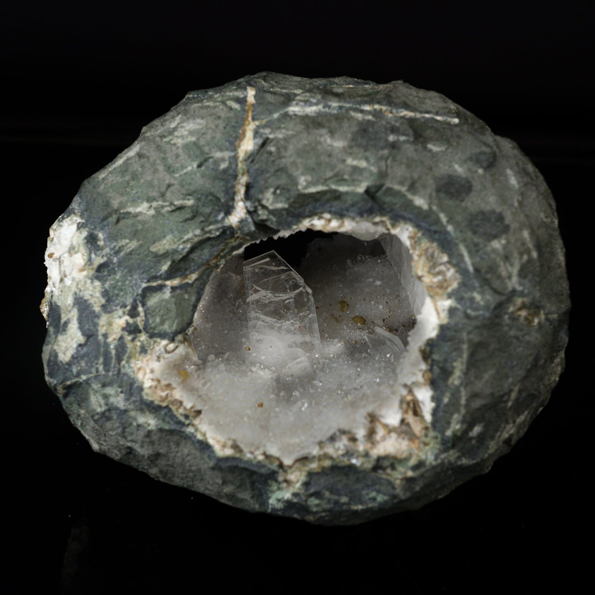 Yugawarlite Rare Natural Mineral Specimen – Yugawarlite